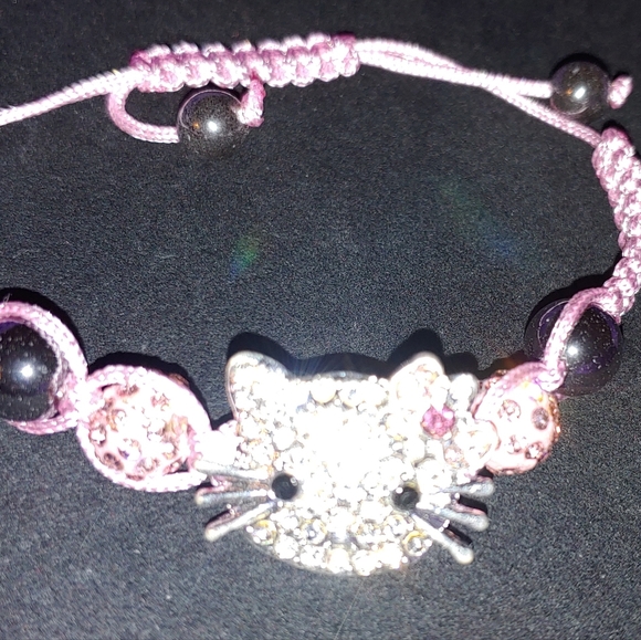 SOLD OUT Hello Kitty Friendship Bracelet. - Picture 6 of 7